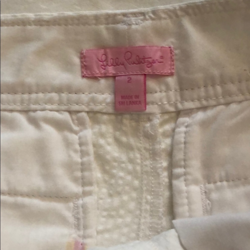 Lilly Pulitzer size 2 Shorts White Seersucker EUC - Picture 3 of 8